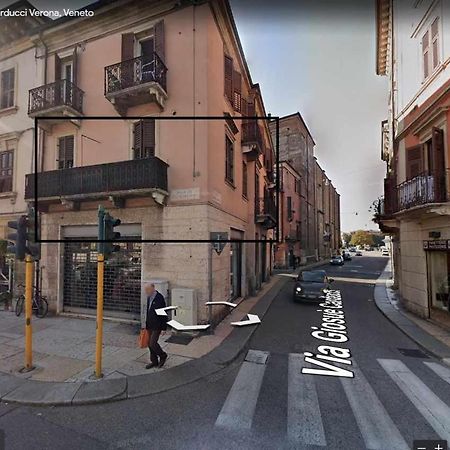 Destiny Home 2 Verona Piazza Isolo Екстер'єр фото