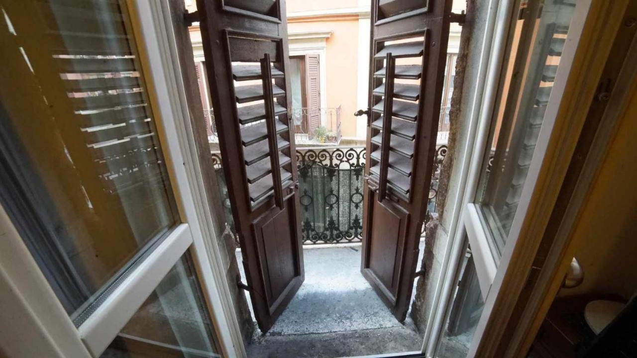 Destiny Home 2 Verona Piazza Isolo Екстер'єр фото